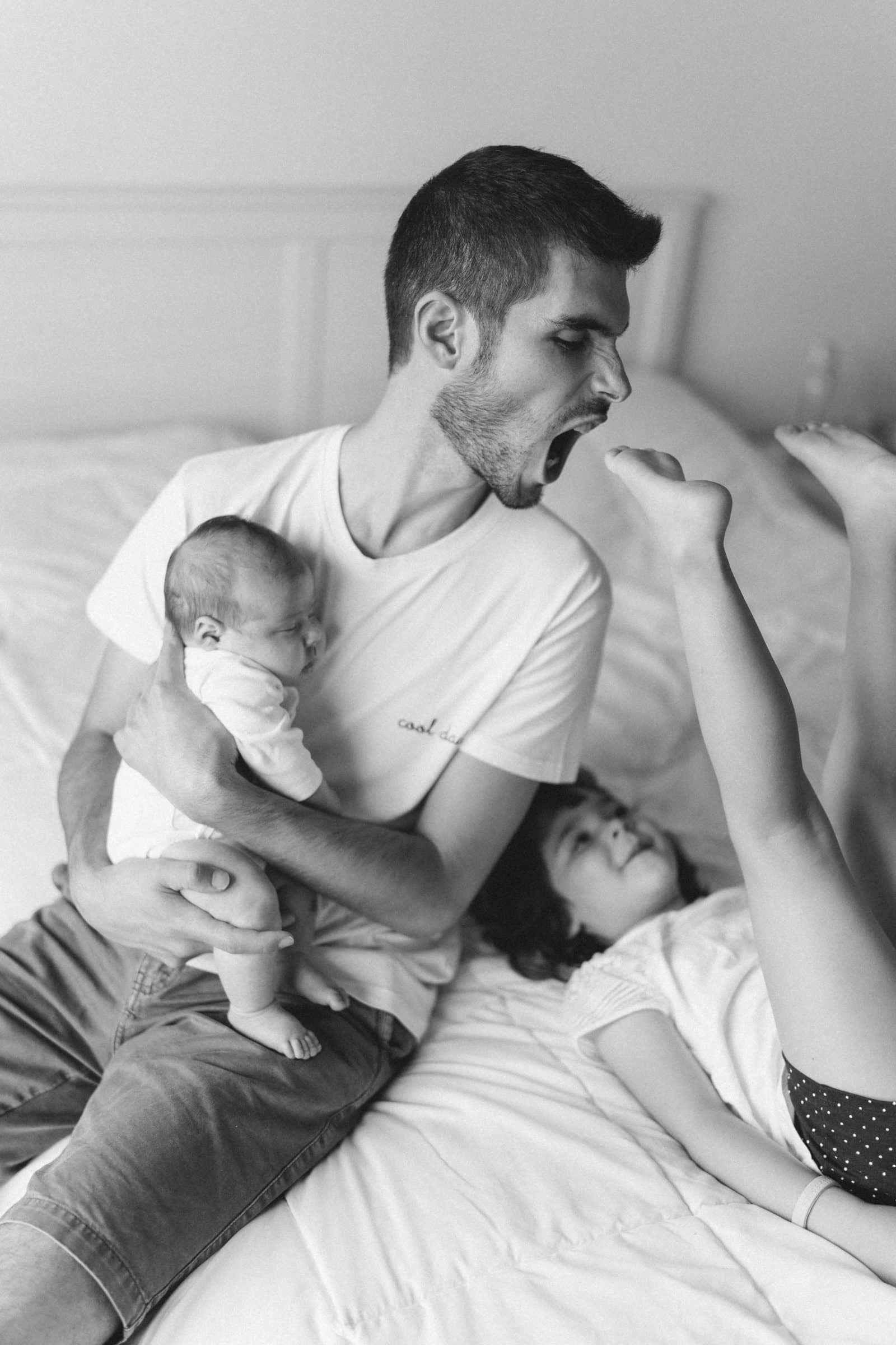 Séance photo nouveau né famille à Bruxelles en Belgique